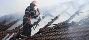 03 incendiu casa deva isu (2)