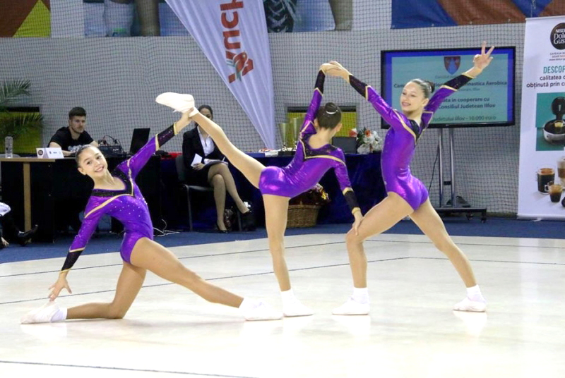 Gimnaste de la LPS Deva medaliate la Pesaro